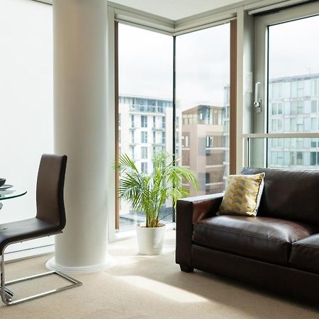 City Stay Apartments - Hub มิลตันคีนส์ ภายนอก รูปภาพ
