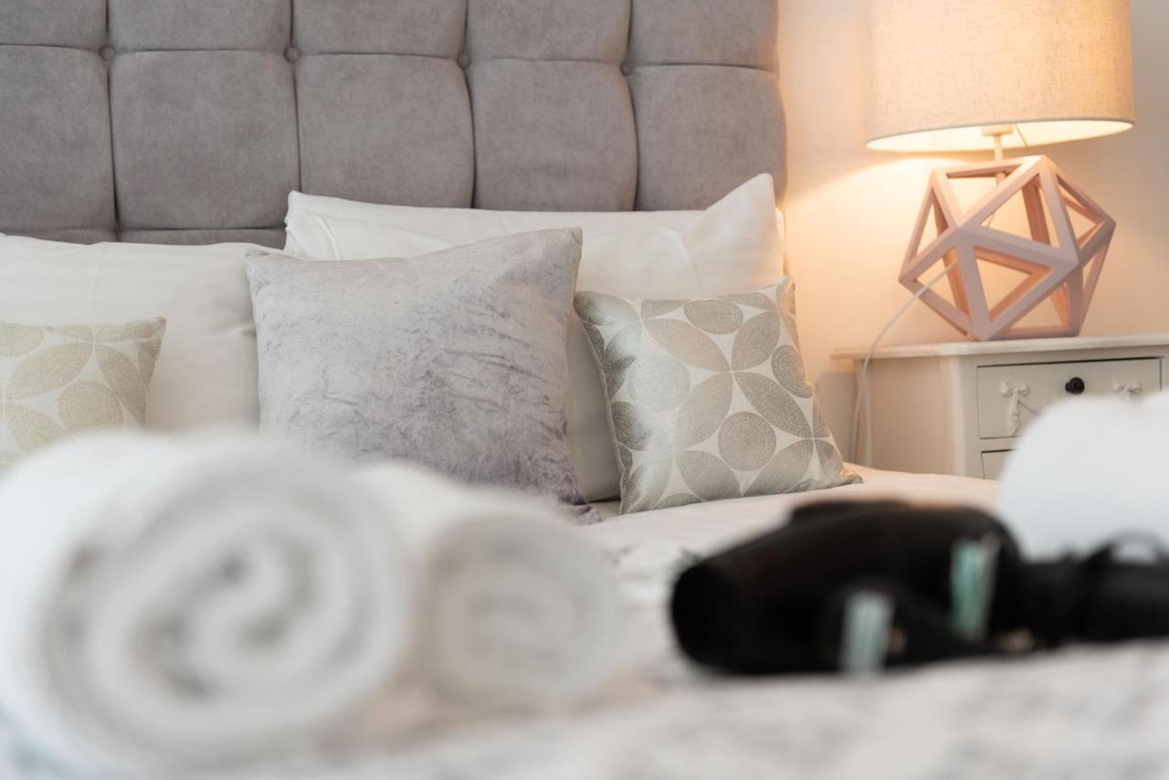City Stay Apartments - Hub มิลตันคีนส์ ภายนอก รูปภาพ