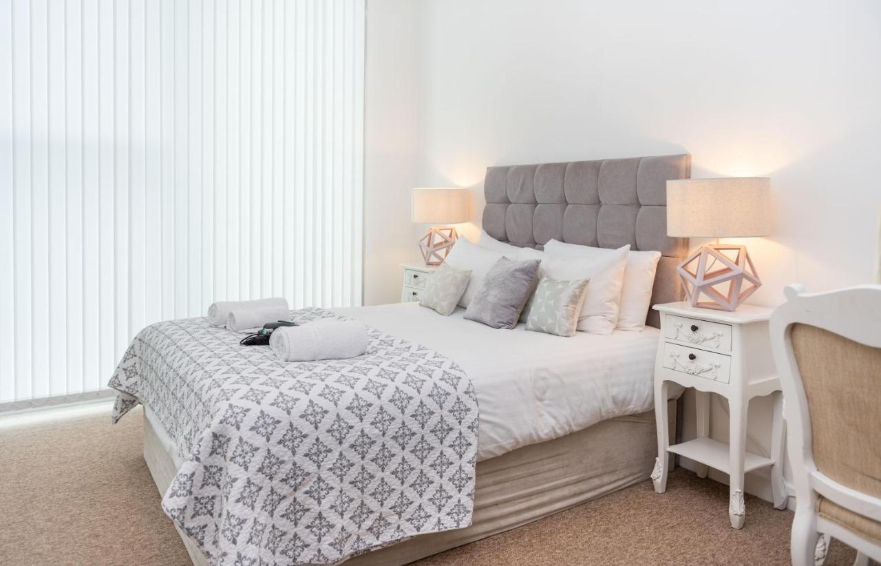 City Stay Apartments - Hub มิลตันคีนส์ ภายนอก รูปภาพ