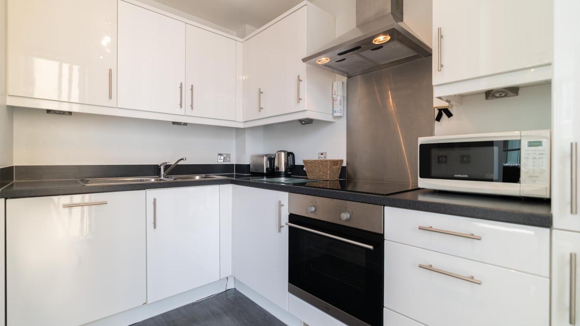 City Stay Apartments - Hub มิลตันคีนส์ ภายนอก รูปภาพ