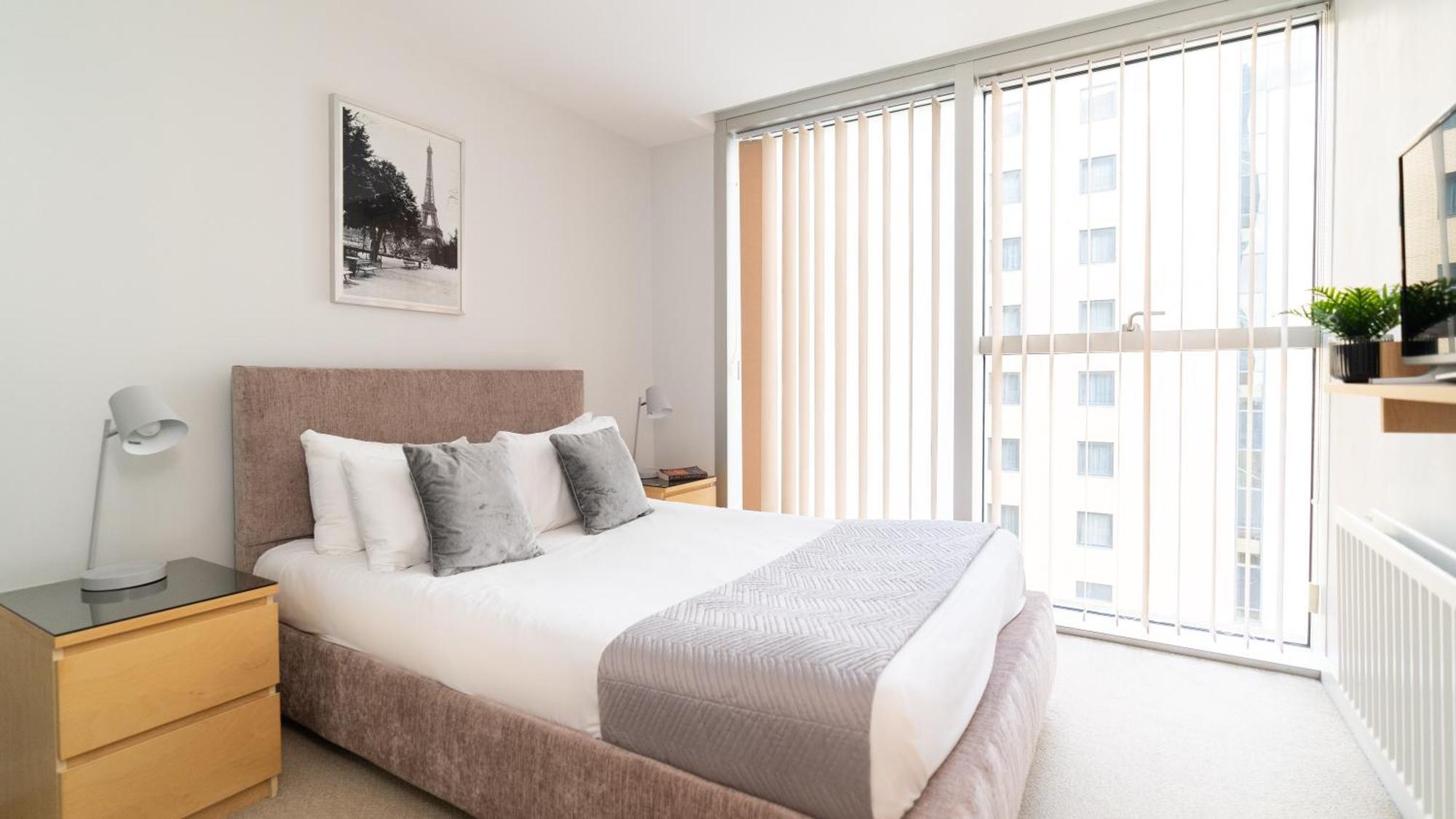 City Stay Apartments - Hub มิลตันคีนส์ ภายนอก รูปภาพ