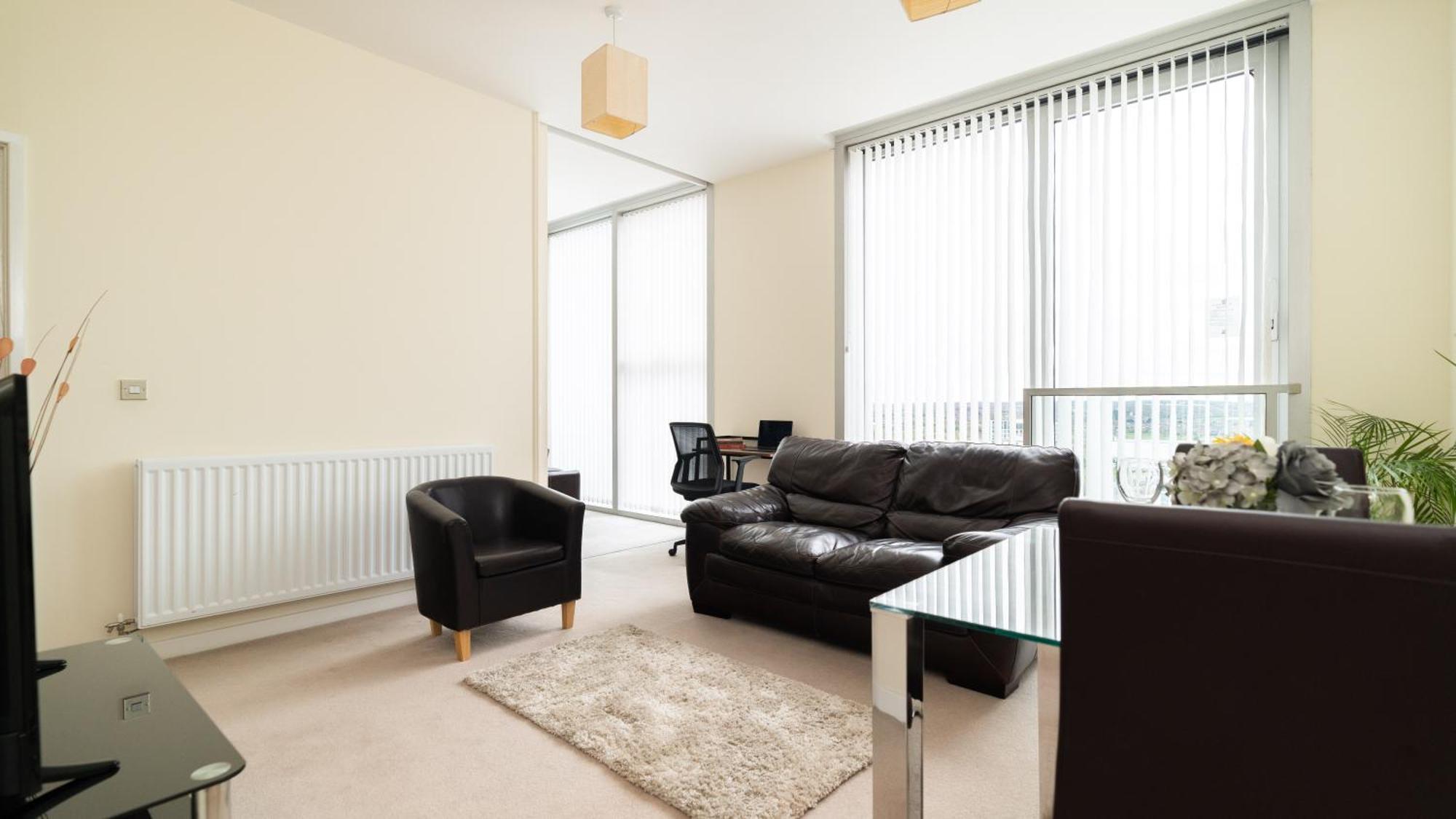 City Stay Apartments - Hub มิลตันคีนส์ ภายนอก รูปภาพ