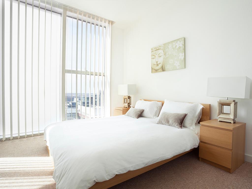 City Stay Apartments - Hub มิลตันคีนส์ ภายนอก รูปภาพ
